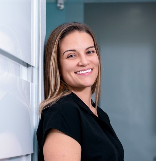 Dr. Valeria Roa Canal